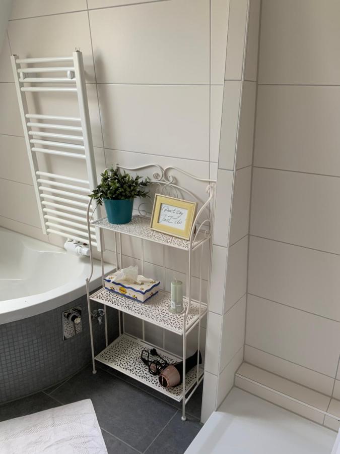 Apartment Atelierhaus „unikate Im Fluss“ *